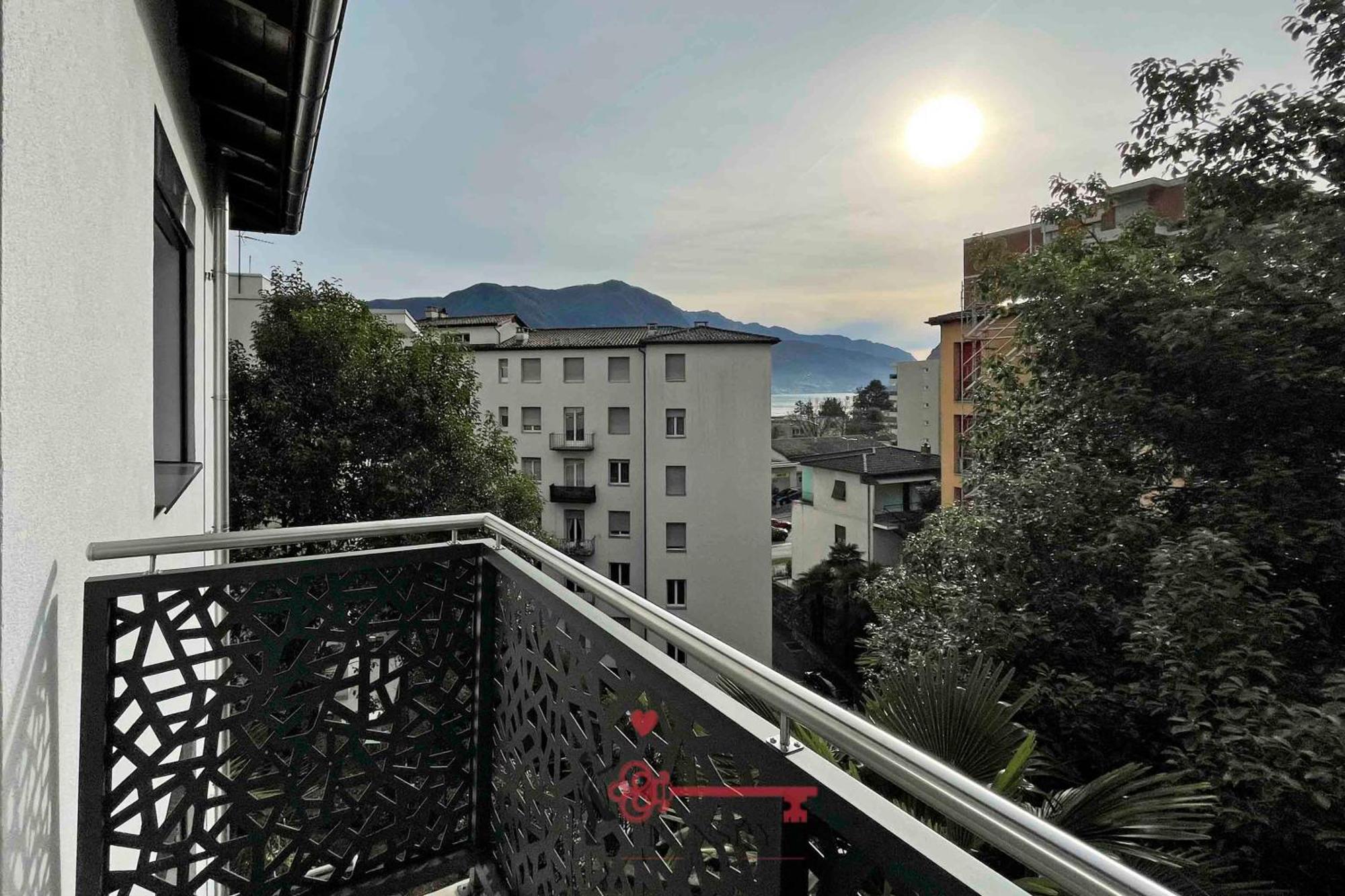 Home Sofia X 6Pax 5Min Station -By Easylife Swiss Lugano Bagian luar foto